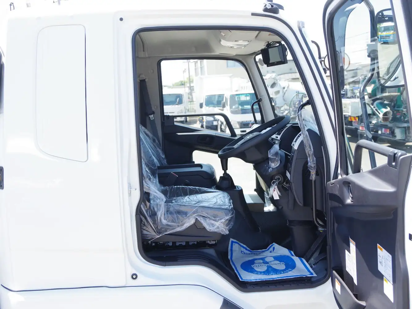 三菱 ファイター タンク車 2KG-FK62F R7|画像14