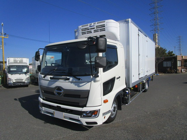 日野 レンジャー 冷凍冷蔵 ワイド