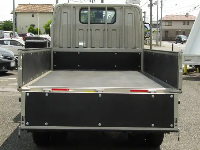 三菱 キャンター  平ボディ 2RG-FBAV0 R6｜画像5