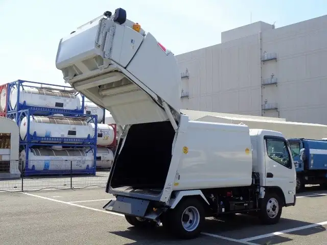三菱 キャンター  パッカー車(塵芥車) 2RG-FEAV0 R5｜画像6