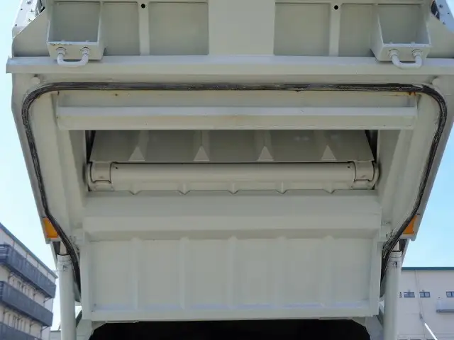 三菱 キャンター  パッカー車(塵芥車) 2RG-FEAV0 R5｜画像7