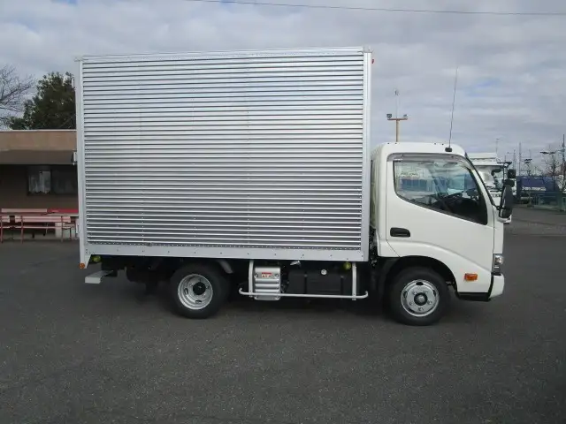 日野 デュトロ  アルミバン 2KG-XZU605M R6｜画像3