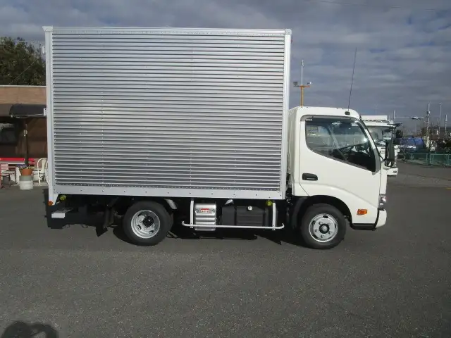 日野 デュトロ  アルミバン 2KG-XZU605M R6｜画像3