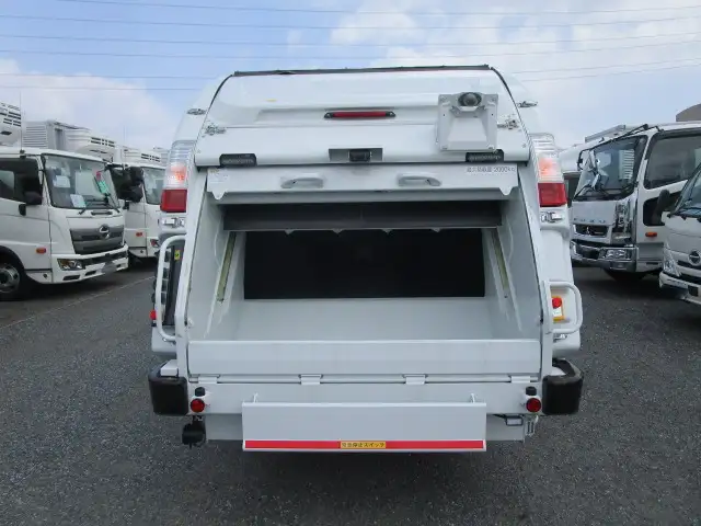 三菱 キャンター  パッカー車(塵芥車) 2RG-FEAV0 R6｜画像7