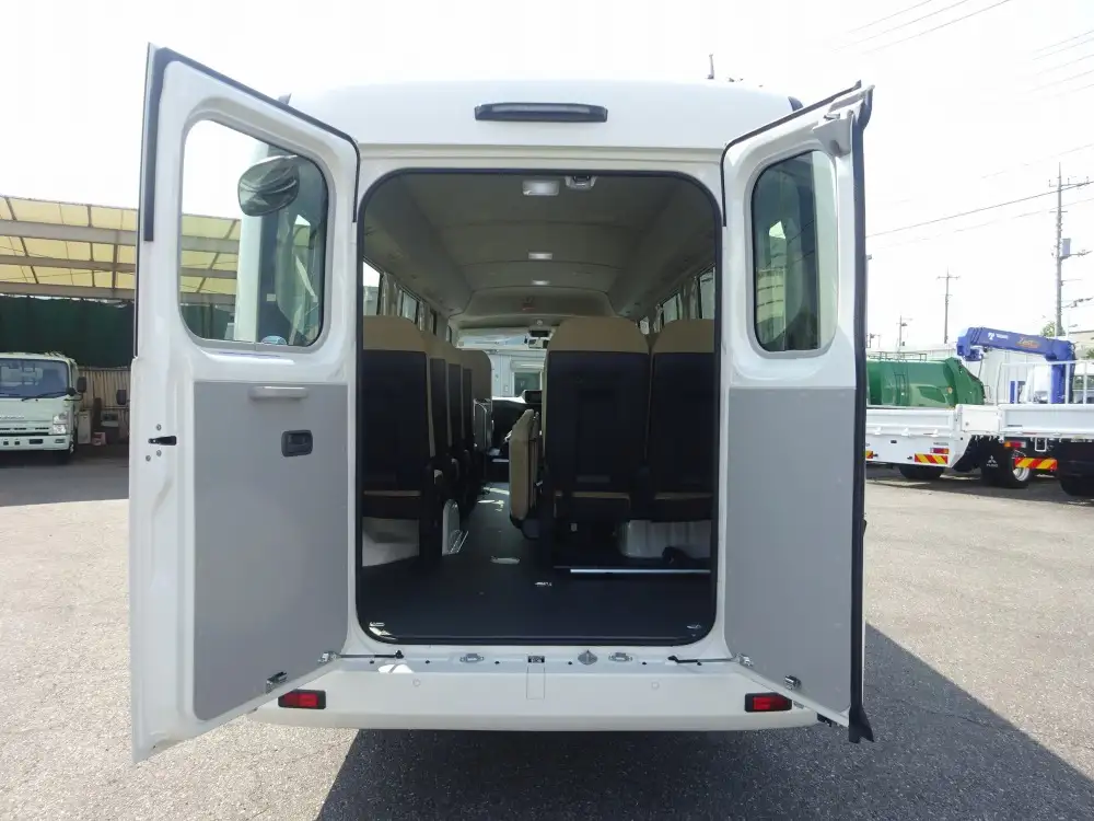 トヨタ コースター  バス 2KG-GDB70 R7｜画像7