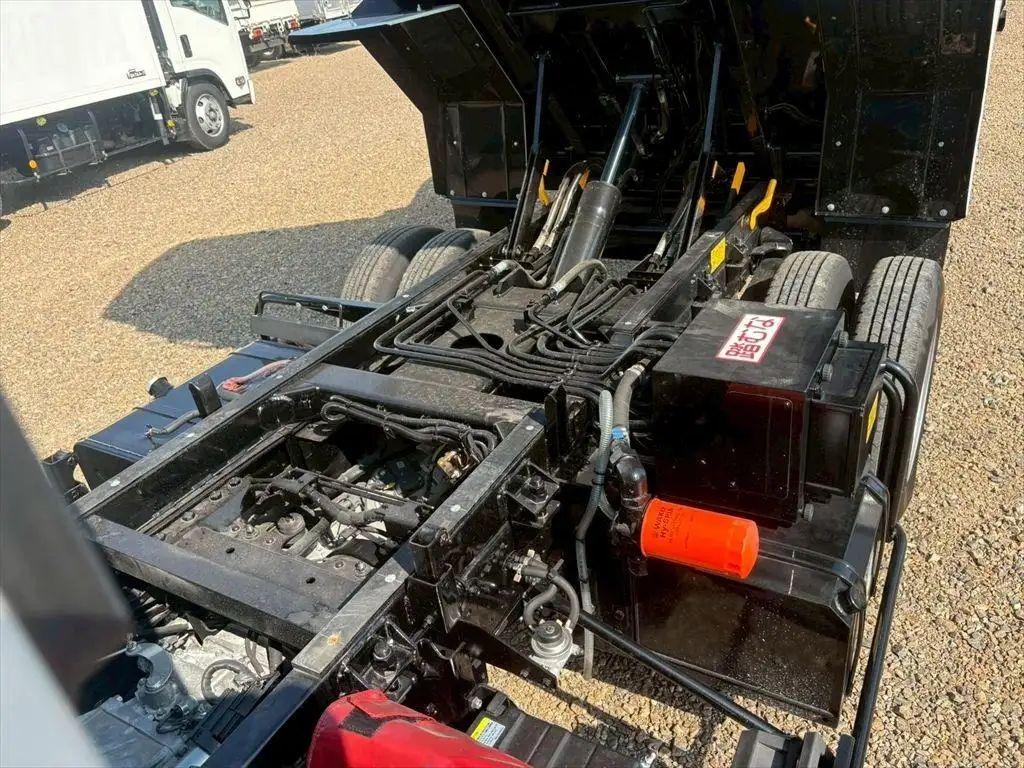 いすゞ エルフ  パッカー車(塵芥車) 2RG-NMR88M R6｜画像16