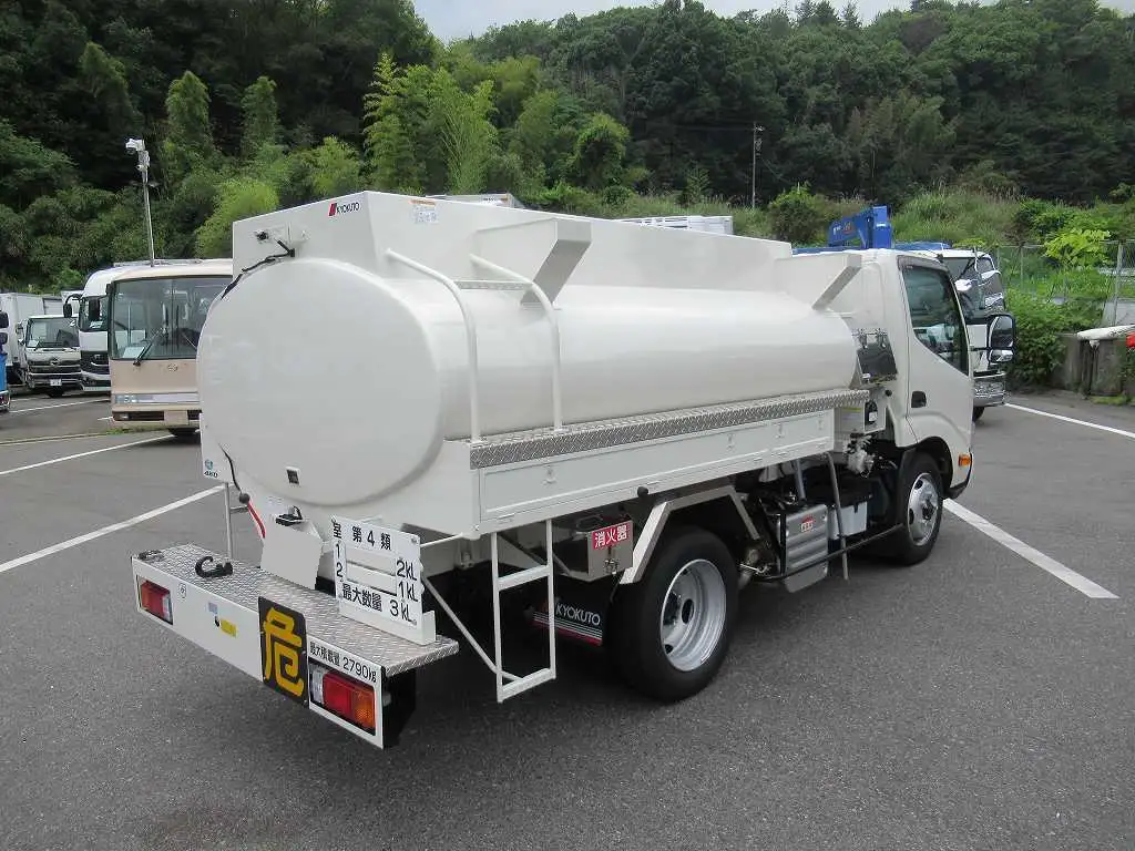 日野 デュトロ タンク車 2DG-XZU675M R6|画像3