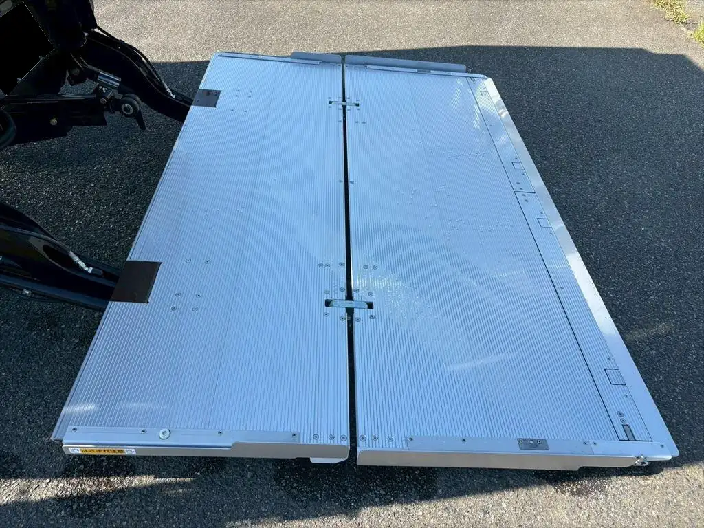 日野 レンジャー  冷凍冷蔵 2KG-FD2ABG R6｜画像11