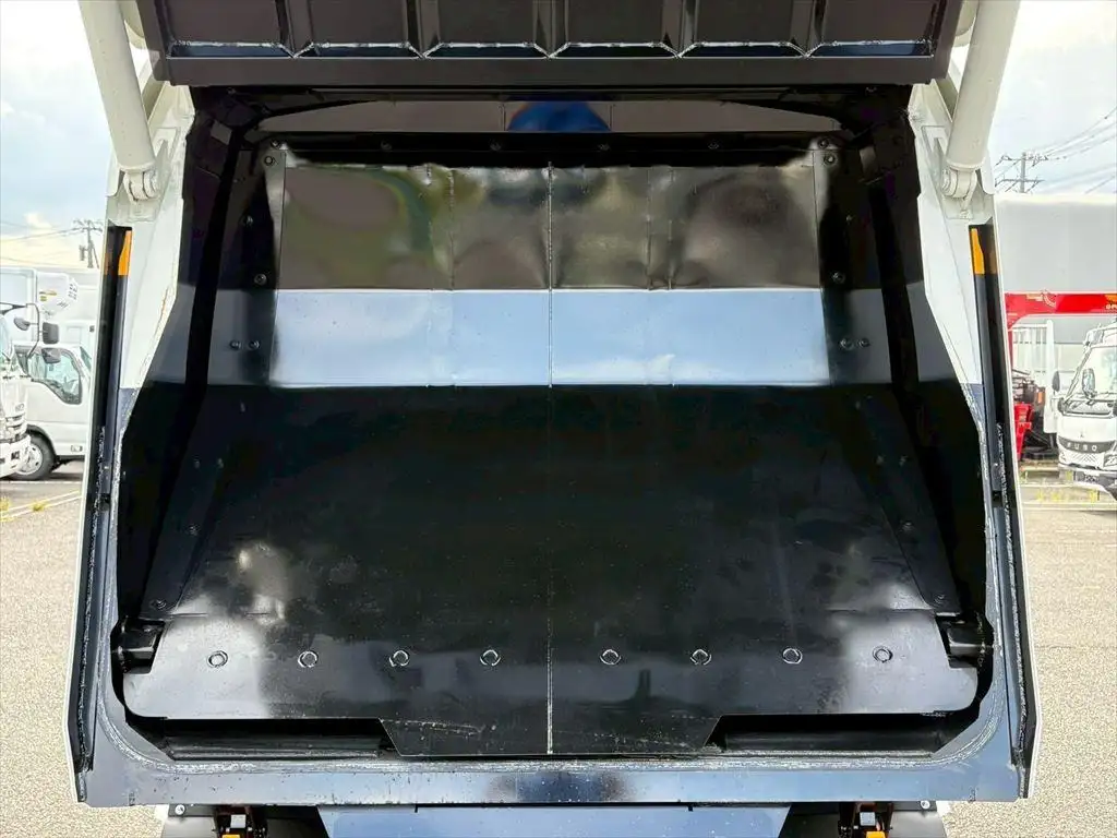 トヨタ ダイナ  パッカー車(塵芥車) 2KG-XZU605A R7｜画像7