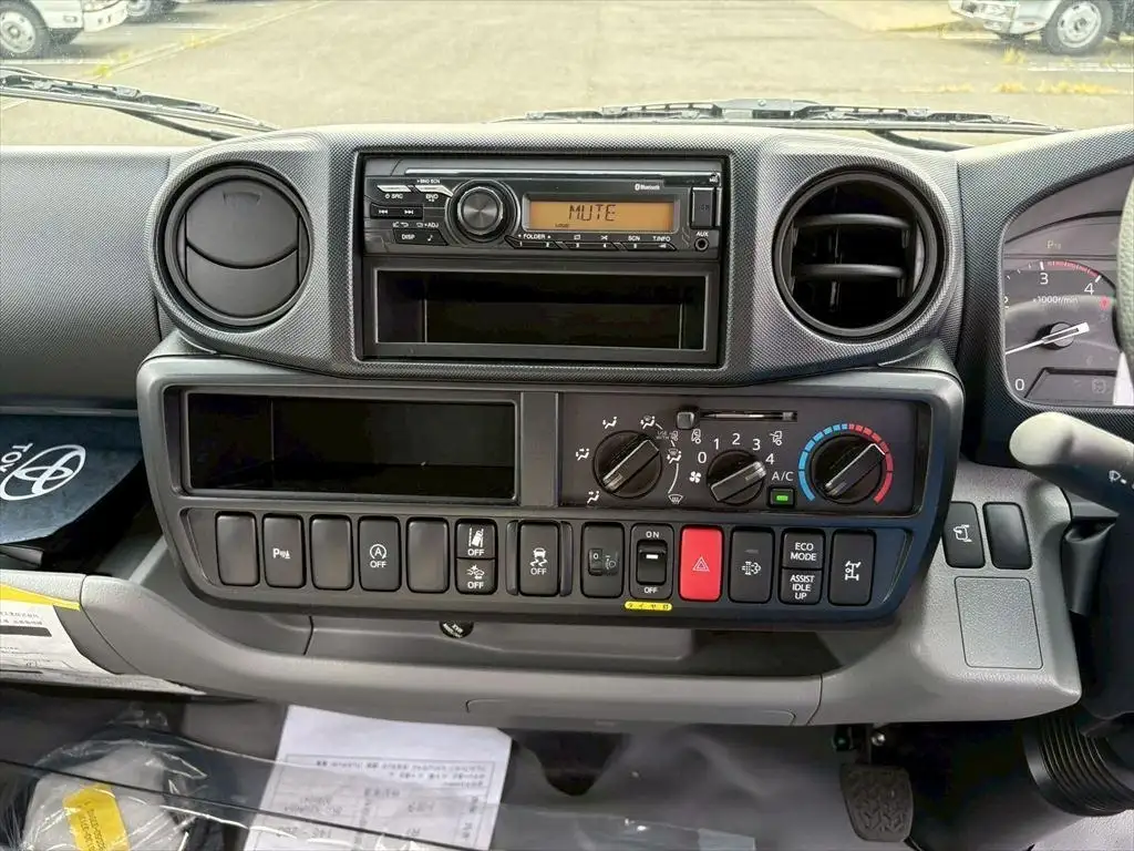トヨタ ダイナ  パッカー車(塵芥車) 2KG-XZU605A R7｜画像16