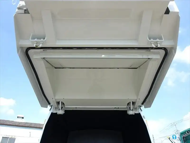 トヨタ ダイナ  パッカー車(塵芥車) 2KG-XZU605 R7｜画像8