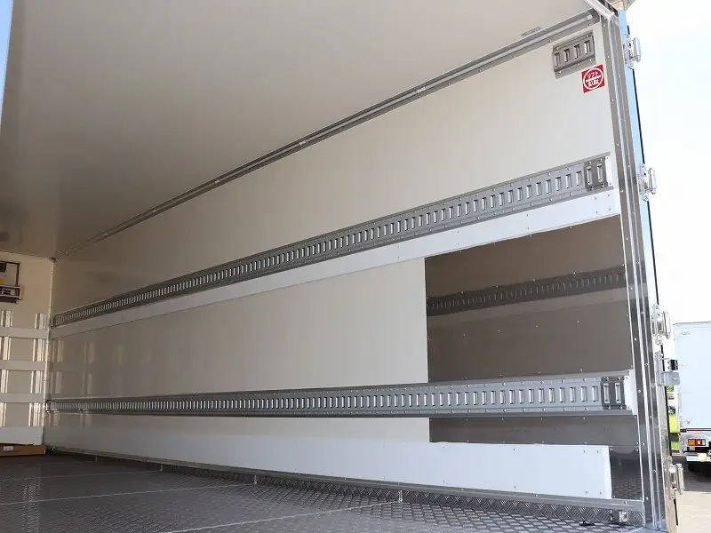 日野 レンジャー  冷凍冷蔵 2KG-FD2ABG R7｜画像5