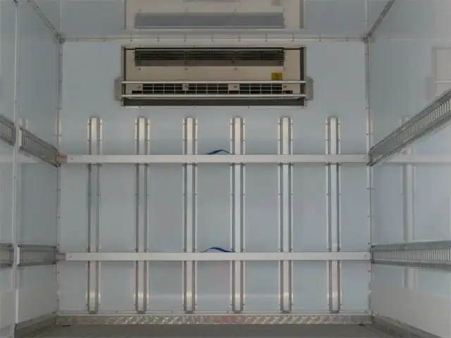 三菱 ファイター 冷凍冷蔵 2KG-FK65F R7|画像11
