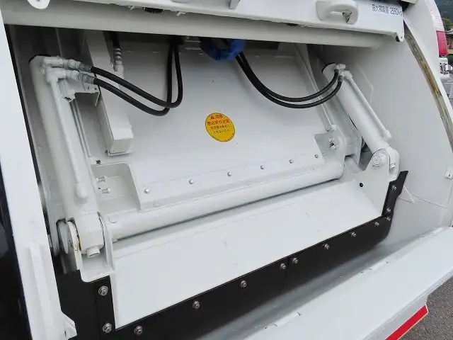 日野 デュトロ  パッカー車(塵芥車) 2KG-XZU605X R6｜画像11