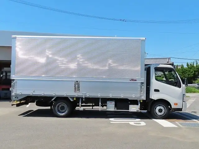 日野 デュトロ  ウイング 2KG-XZU722M R6｜画像3