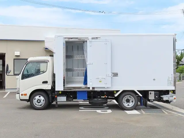 日野 デュトロ  冷凍冷蔵 2RG-XZU655M R5｜画像3