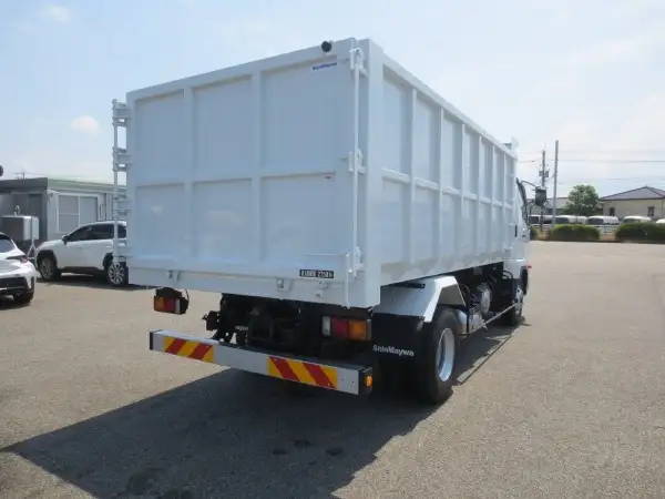 三菱 ファイター  ダンプ 2KG-FK72F R7｜画像7