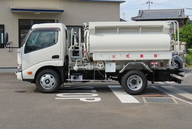 日野 デュトロ  タンク車 2KG-XZU600E R6｜画像7