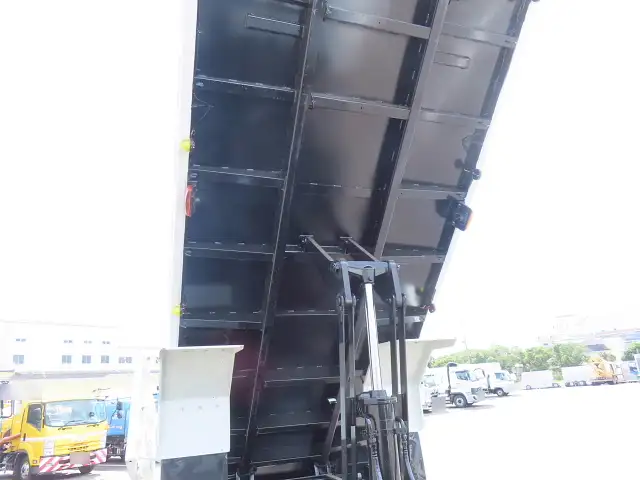 三菱 ファイター  ダンプ 2KG-FK62FZ R6｜画像14