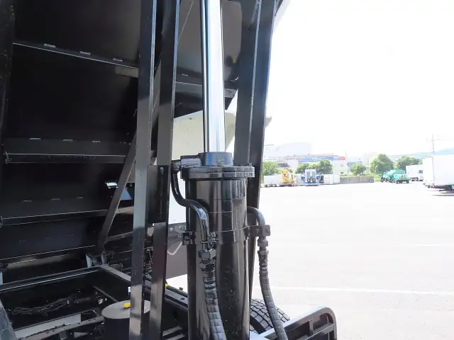 三菱 ファイター  ダンプ 2KG-FK62FZ R6｜画像15