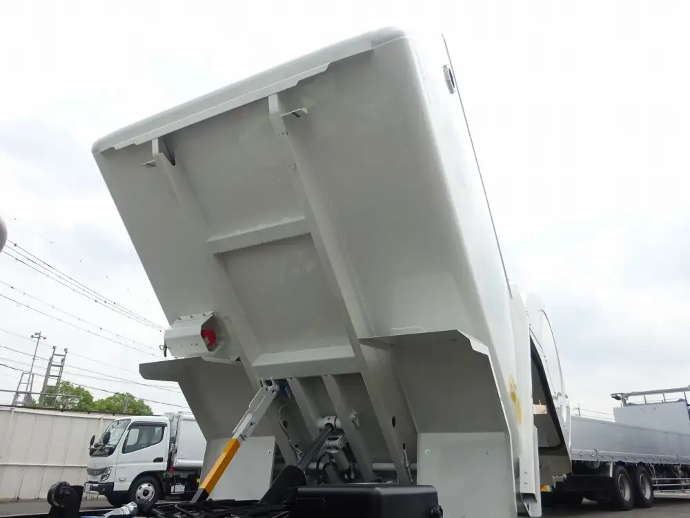 トヨタ ダイナ  パッカー車(塵芥車) 2KG-XZU605A R7｜画像16
