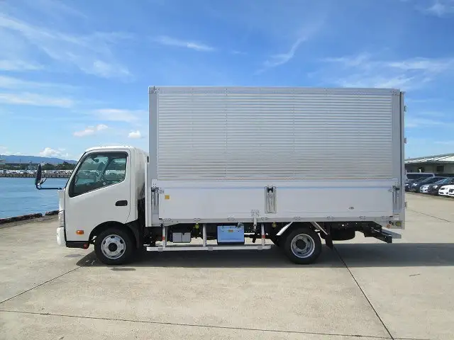 日野 デュトロ  ウイング 2KG-XZU712M R6｜画像3