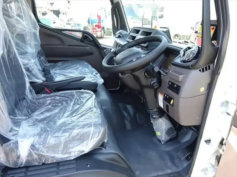 三菱 キャンター  パッカー車(塵芥車) 2RG-FEAV0 R7｜画像11