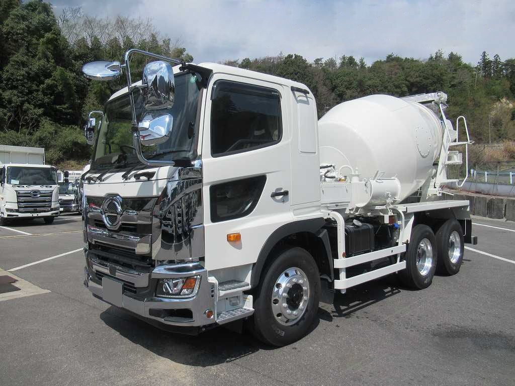 日野 プロフィア ミキサー・ポンプ ミキサー車