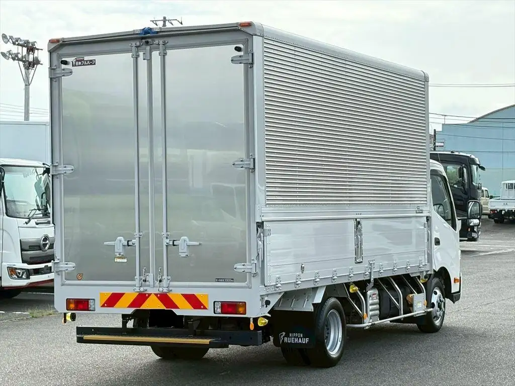 日野 デュトロ  ウイング 2KG-XZU712M R6｜画像3