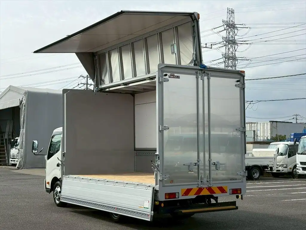 日野 デュトロ  ウイング 2KG-XZU712M R6｜画像6