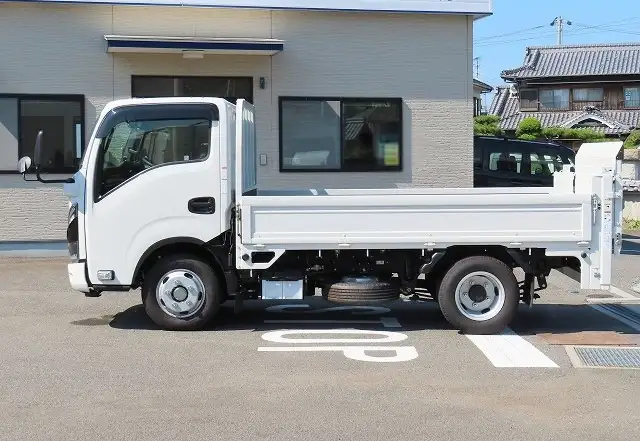 いすゞ エルフ  平ボディ 2RG-NJR88AF R7｜画像6