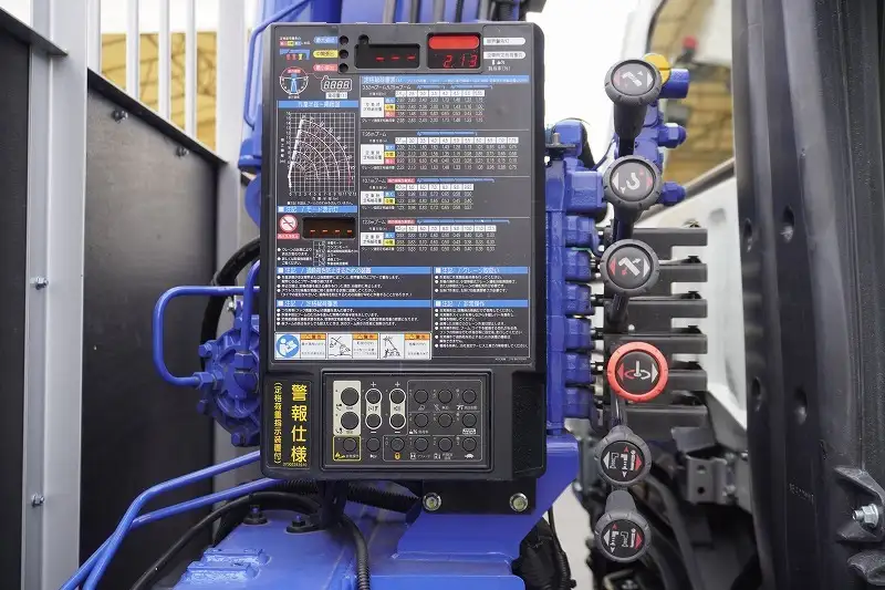 三菱 ファイター  クレーン付き(ユニック) 2KG-FK62FZ R5｜画像7