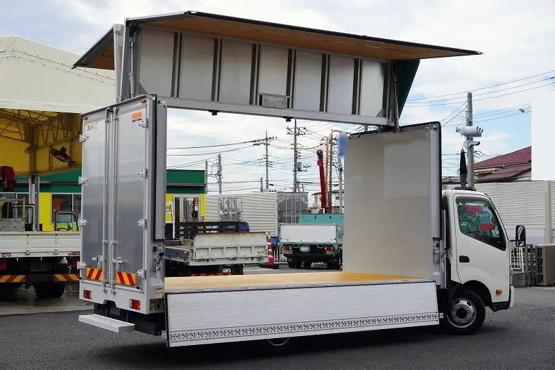 日野 デュトロ  ウイング 2RG-XZU712M R4｜画像5