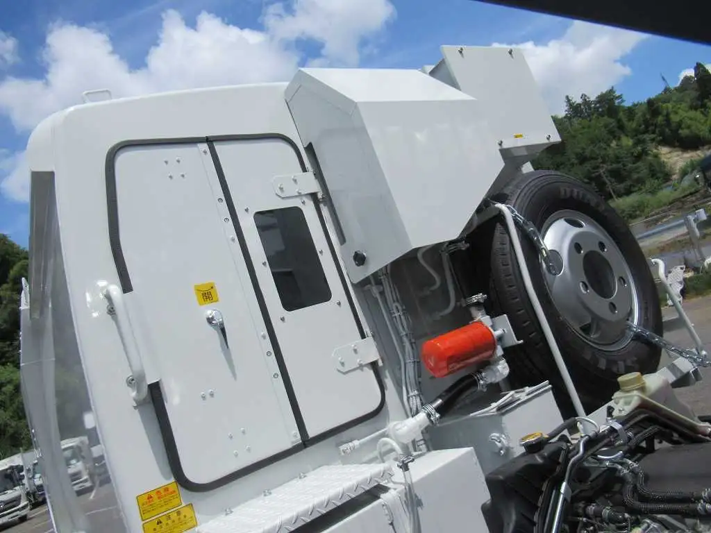 三菱 キャンター  パッカー車(塵芥車) 2RG-FEAV0 R7｜画像9