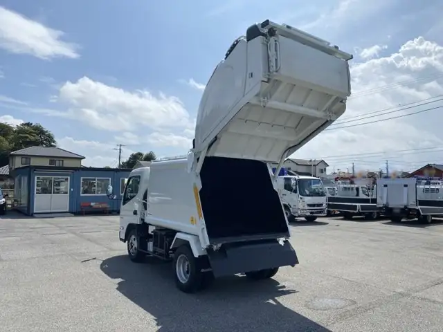 三菱 キャンター  パッカー車(塵芥車) 2RG-FEAV0 R7｜画像7