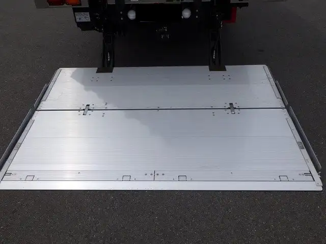 三菱 ファイター  冷凍冷蔵 2KG-FK65FZ R6｜画像6