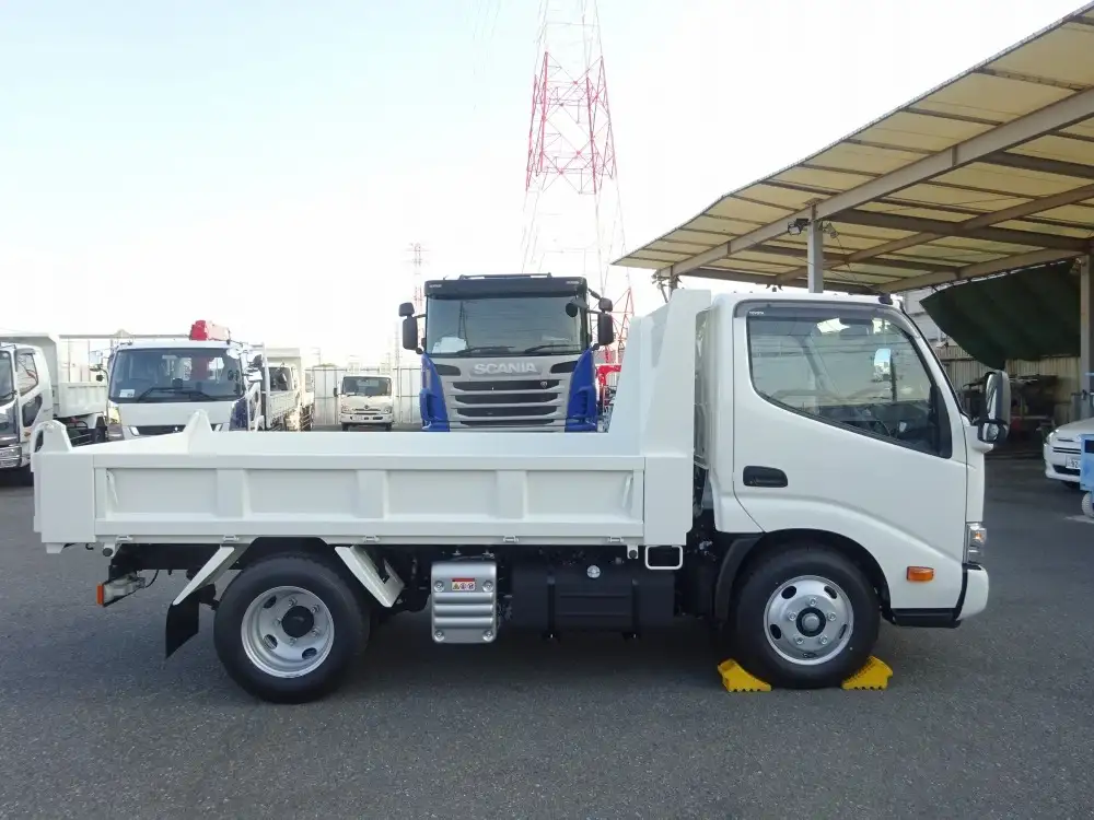 トヨタ ダイナ  ダンプ 2KG-XZU600D R7｜画像2