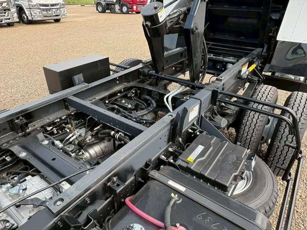 いすゞ フォワード  ダンプ 2RG-FRR90S3 R6｜画像16