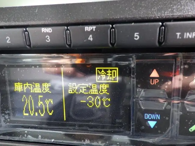 三菱 ファイター  冷凍冷蔵 2KG-FK65F R7｜画像11