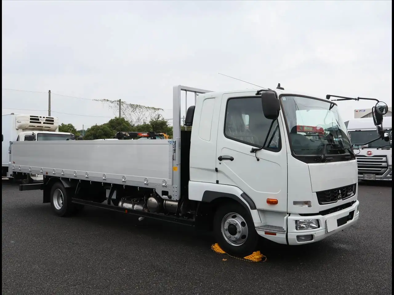 三菱 ファイター  平ボディ 2KG-FK62F R7｜画像2