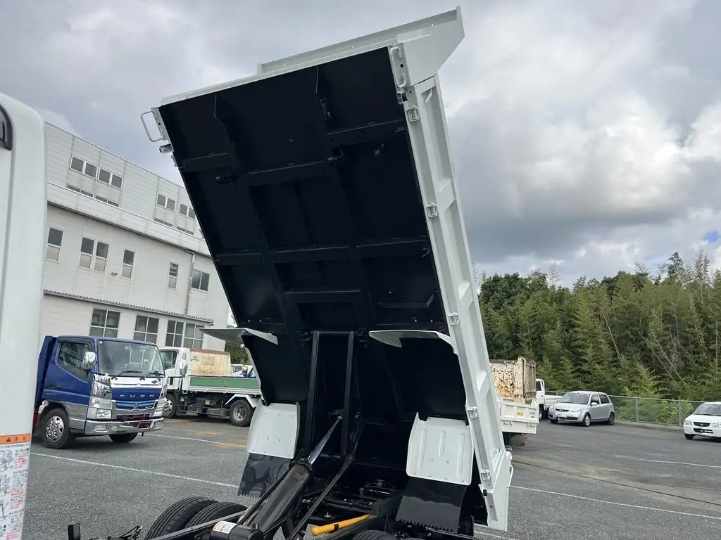 三菱 キャンター  ダンプ 2RG-FBA60 R6｜画像16