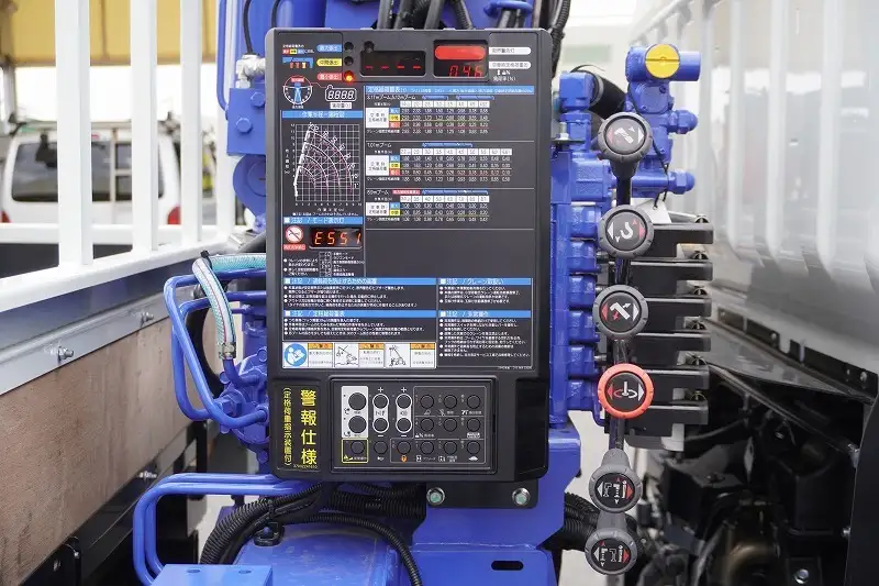 三菱 キャンター  クレーン付き(ユニック) 2PG-FEB80 R7｜画像7