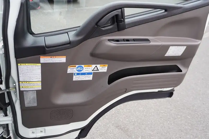 三菱 キャンター  クレーン付き(ユニック) 2PG-FEB80 R7｜画像15