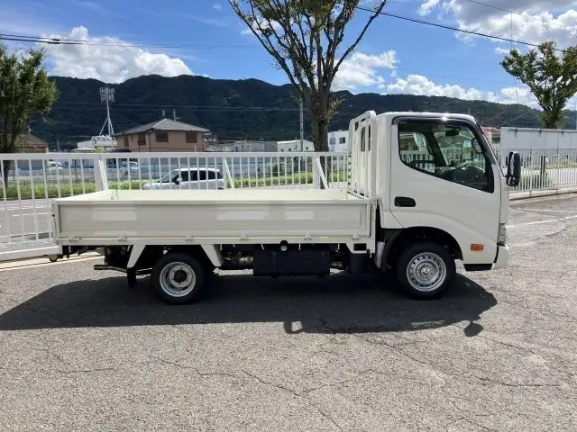 トヨタ ダイナ  平ボディ 3BF-TRY230 R7｜画像4