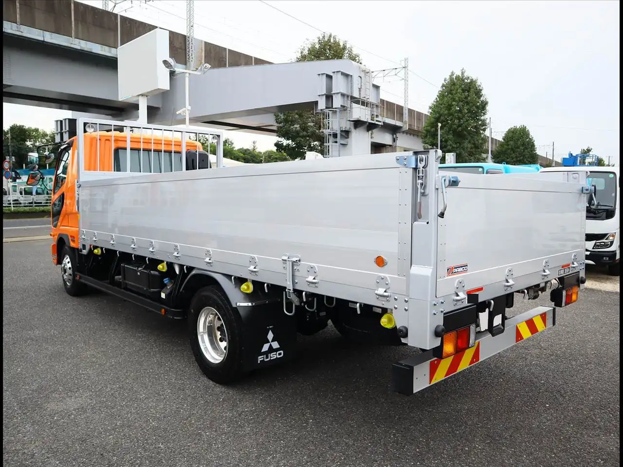 三菱 ファイター  平ボディ 2KG-FK62F R7｜画像4