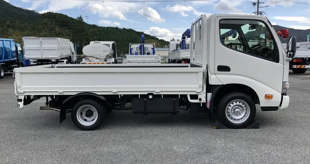 トヨタ ダイナ  平ボディ 3BF-TRY230 R7｜画像3