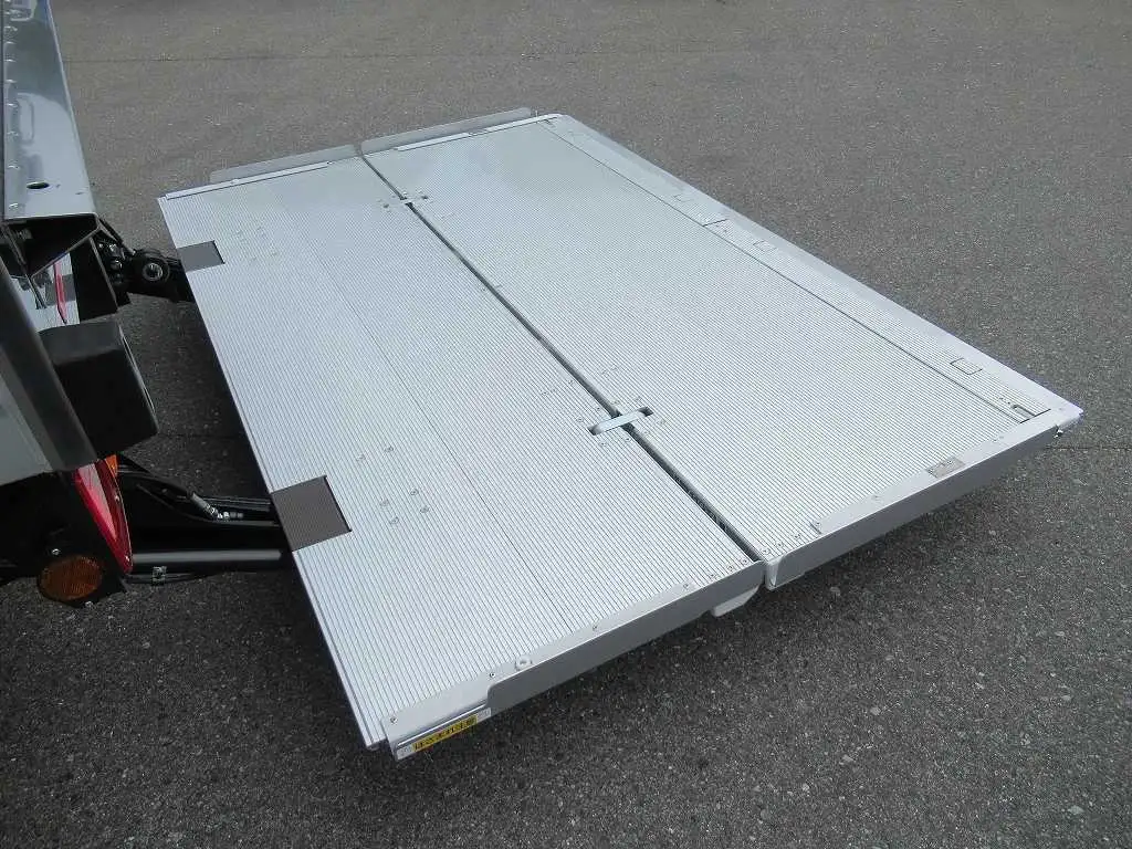 三菱 ファイター  冷凍冷蔵 2KG-FK65F R7｜画像9