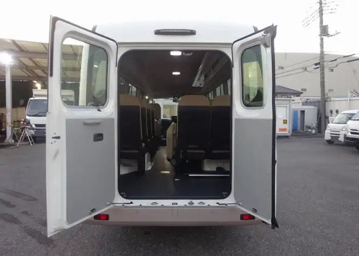 トヨタ コースター  バス 2KG-GDB70 R7｜画像9