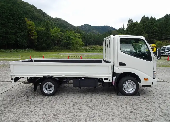 トヨタ ダイナ  平ボディ 3BF-TRY230 R7｜画像3