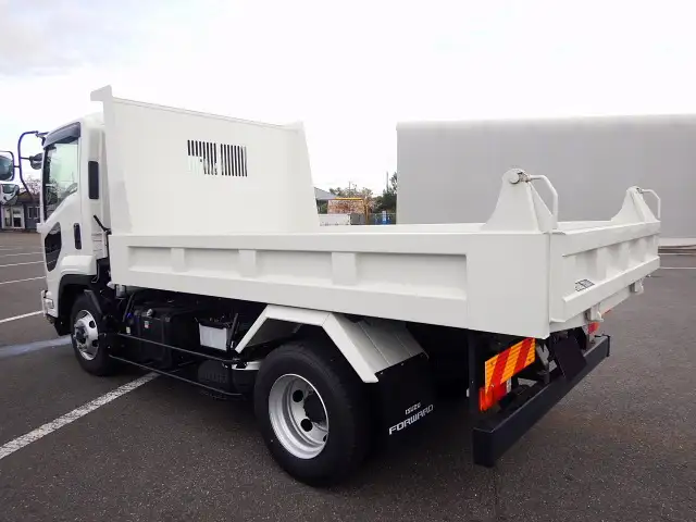 いすゞ フォワード  ダンプ 2RG-FRR90S3 R6｜画像5